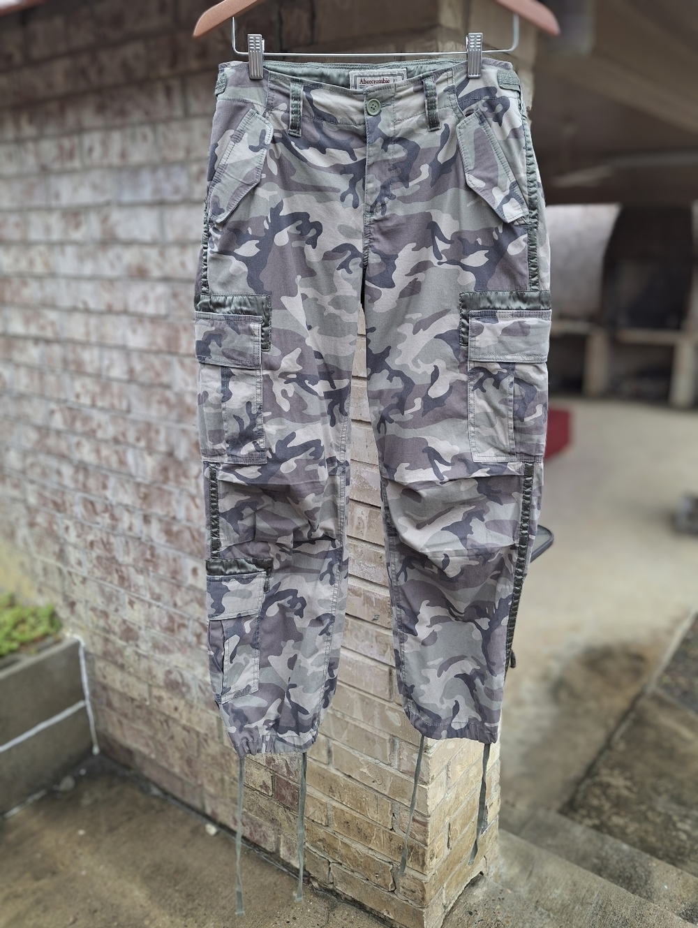 Vintage Y2K Abercrombie & Fitch Green Camo Cargo Utility Pants Women Size 27 - Picture 4 of 16